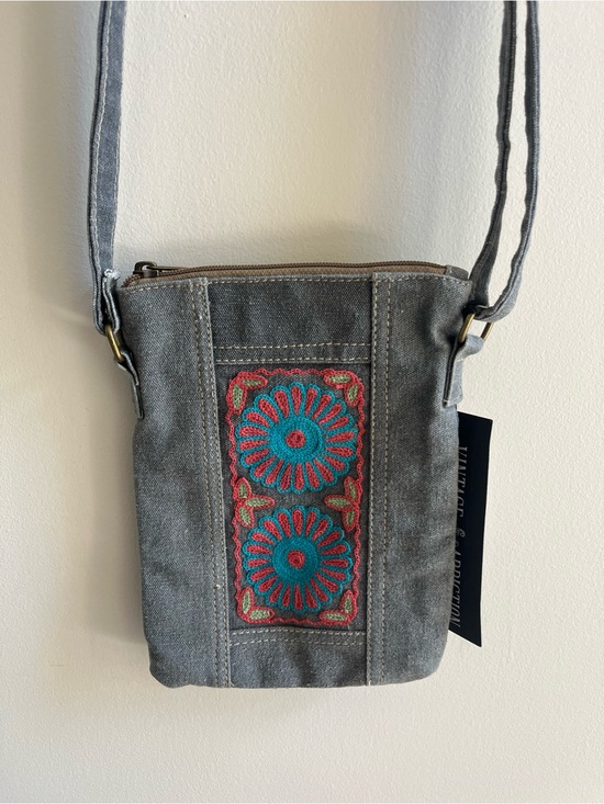 Vintage Addiction Handbags - Vintage addiction crossbody purse